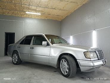 Mercedes-Benz E-Class: 1993 г., 2.2 л, Ручные, Бензин, Седан