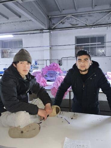 Административный персонал: Гладильщик — 1