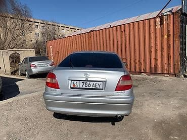 Toyota Avensis: 2002 г., 1.8 л, Автомат, Бензин, Хэтчбэк — 4