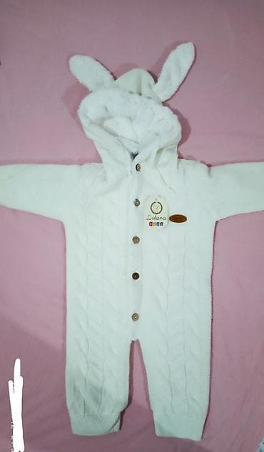 Детская одежда и обувь: Комбез тёплый детский,почти новое только один раз одетразмер на с 9 — 1