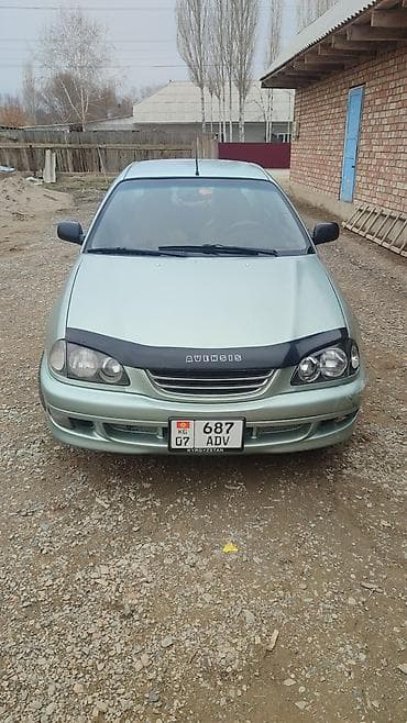 Toyota Avensis: 1998 г., Ручные, Бензин, Седан