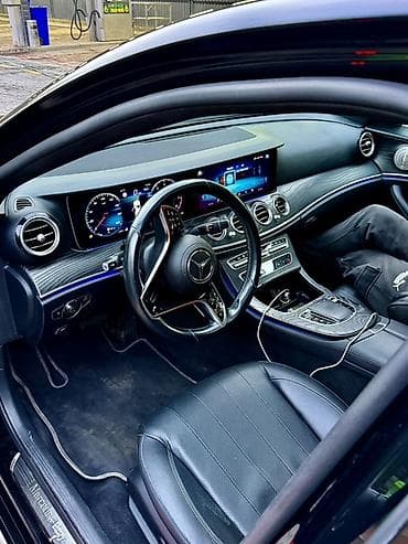 Транспорт: Mercedes-Benz E-class AMG: 2020 г., 3 л, Робот, Бензин, Седан — 6