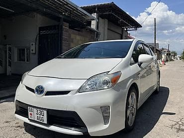 mini kooper: Toyota Prius: 2015 г., 1.8 л, Вариатор, Гибрид, Хэтчбэк — 2