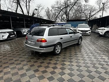 таота виш: Toyota Avensis: 2002 г., 1.8 л, Механика, Бензин, Универсал — 3