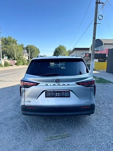 Унаа сатуу: Toyota Sienna: 2021 г., 2.5 л, Автомат, Гибрид, Вэн/Минивэн — 5
