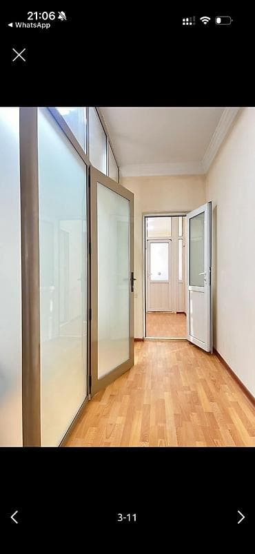 batir service: Токтогула/ Молодая Гвардия Сдается помещение Площадь: 60м2 Четыре — 2