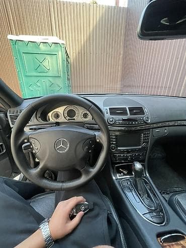 cl class: Mercedes-Benz E-Class: 2003 г., 5.4 л, Автомат, Бензин, Седан — 2
