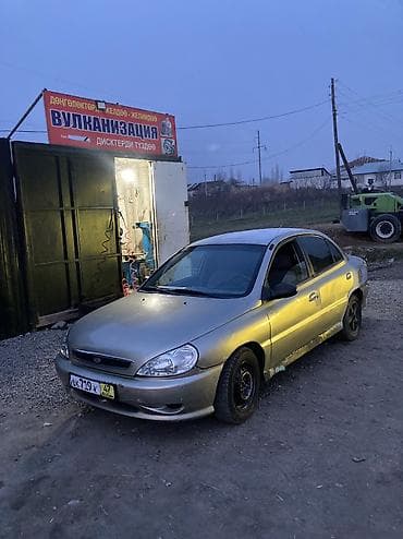 Kia: Kia Rio: 2001 г., 1.5 л, Механика, Бензин, Седан — 1