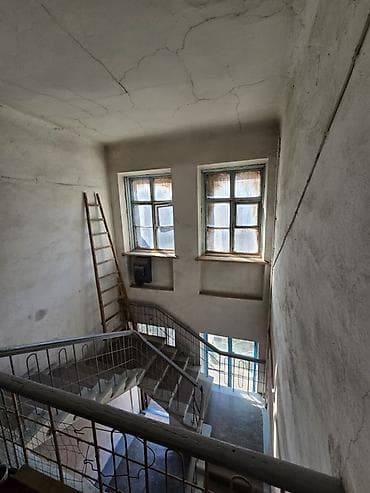 квартиры в манасе: 2 комнаты, 51 м², Сталинка, 2 этаж — 5