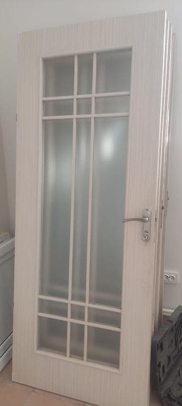 отун комур: Ички эшик, Колдонулган, Айнек менен, Жыгач — 2