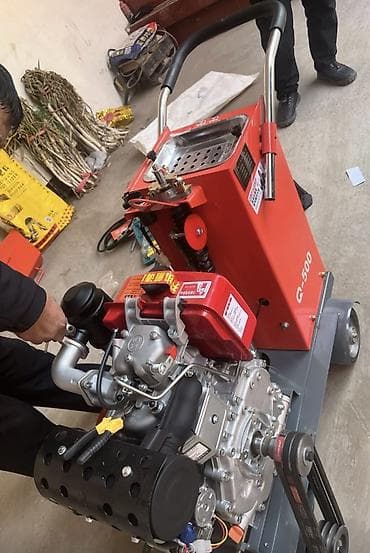 балгарка маленкий: Бензиновая дорожная швонарезка Q-500 (нарезчик швов/резчик бетона и — 6