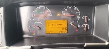 седалный тягач волва: Тягач, Volvo, 2005 г., Тентованный — 9