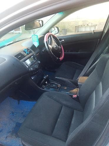 honda stepwagn 2000: Honda Accord: 2004 г., Автомат, Универсал — 3