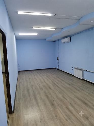 2600: 🏢 Сдаётся коммерческое помещение 📐 Площадь: 277 м² 🏢 Этаж: 2. 📍 Центр — 6