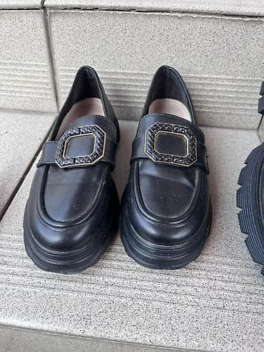 тапочки польша: Женские лоферы черные - Материал верха: гладкая эко-кожа - Подошва — 1