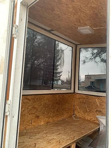 Продажа киосков, ларьков: Передвижной киоск/будка на колесах - Компактный павильон на четырех — 5