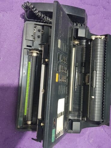 Отопительные приборы: Стационарный телефон Проводной, Дисплей, Автоответчик, Возможность настенной установки — 2