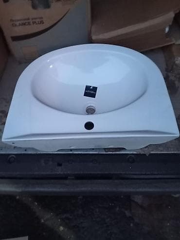 solutions elementary: Умывальники/раковины для ванной комнаты - Материал: сантехнический — 4