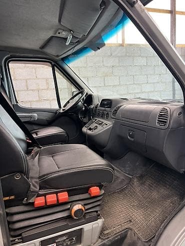 автовышка бонго: Эвакуатор, Mercedes-Benz, Прямая — 2