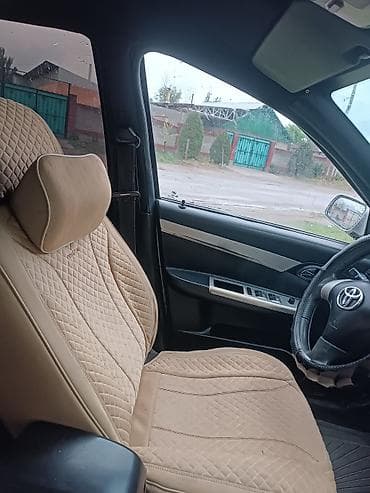 e60 m5: Toyota Carina: 2010 г., Седан — 4