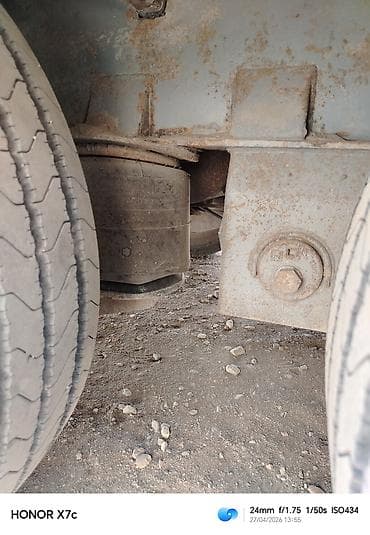 купить прицеп бу на легковой автомобиль: Прицеп, Volvo, Тентованный, от 12 т, Б/у — 5