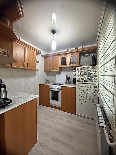 ремонт надо: 3 комнаты, 58 м², Кудайберген авторынок 1 этаж, Косметический ремонт — 4