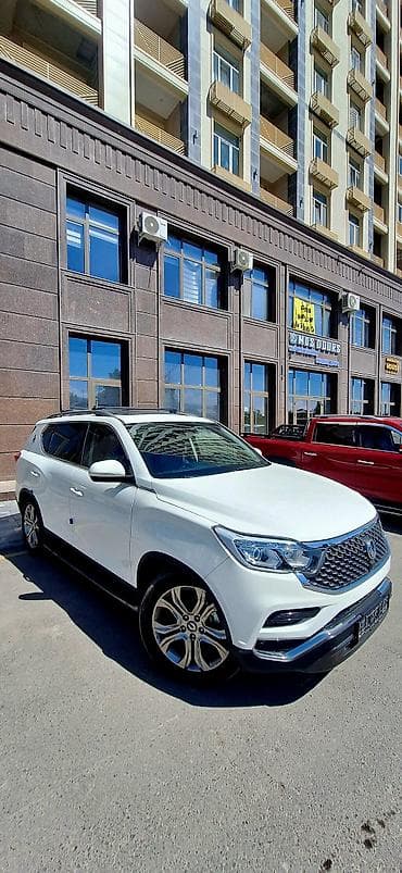 lc 300: Ssangyong Rexton: 2019 г., Внедорожник — 1