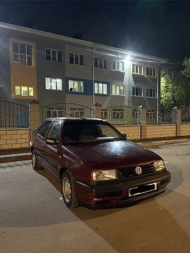 фолсфаген жета: Volkswagen Vento: 1993 г., 1.8 л, Бензин, Седан — 2
