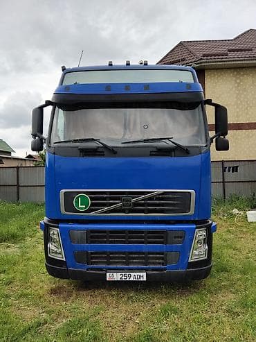 Volvo: Сүйрөгүч, Volvo, 2005 г., Прицепсиз — 2