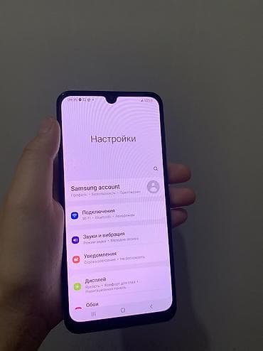 iphon 8: Samsung Galaxy A50, Б/у, 64 ГБ, цвет - Белый, 2 SIM — 3
