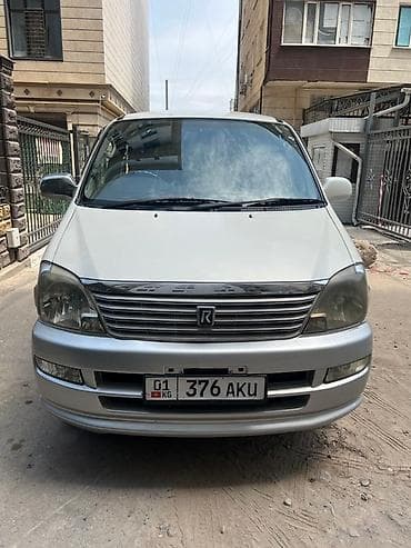 mark 3: Toyota Regius: 2001 г., 2.7 л, Автомат, Газ, Минивэн — 1