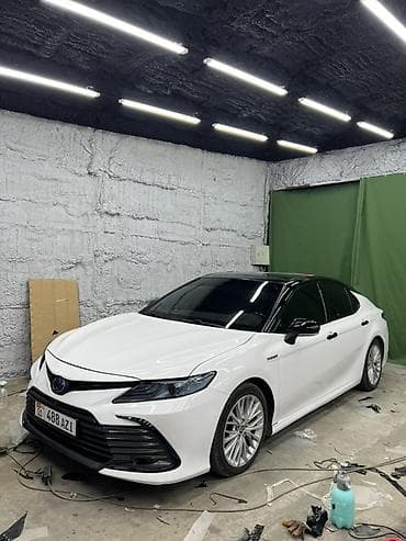 тоета версо: Toyota Camry: 2019 г., 2.5 л, Вариатор, Гибрид, Седан — 1