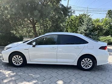 Продажа авто: Toyota Corolla: 2019 г., 1.8 л, Вариатор, Гибрид, Седан — 6