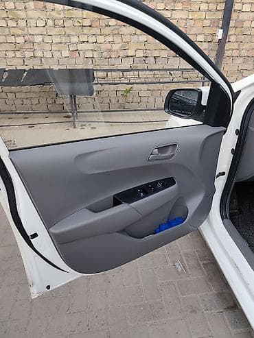 радиаторы авто: Kia Picanto: 2019 г., 1 л, Автомат, Бензин, Хэтчбэк — 4