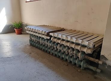 Чугунные батареи Б/у, Тип подключения: Боковое