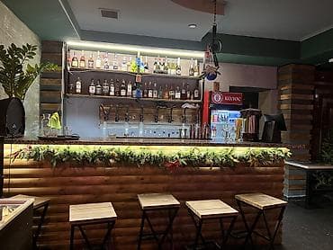 теплый бассейн: ⸻ 🔥 ПРОДАЁТСЯ БАР «КАПКАН» — ГОТОВЫЙ БИЗНЕС ПОД КЛЮЧ 🔥 Продаётся — 4