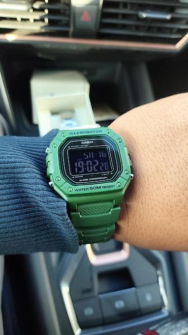 Casio оригинал — комплект из двух наручных часов.цена договор, оба