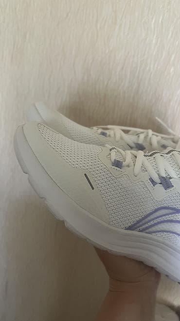 nite jogger: Li-Ning Кроссовки 2500 сом летние легкие дышащие новые белые с — 8