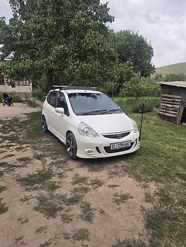 лобовое хонда фит: Honda Fit: 2003 г., 1.3 л, Автомат, Бензин, Хэтчбэк — 1