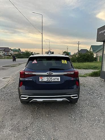 Продажа авто: Kia Seltos: 2021 г., 2 л, Автомат, Бензин, Кроссовер — 5