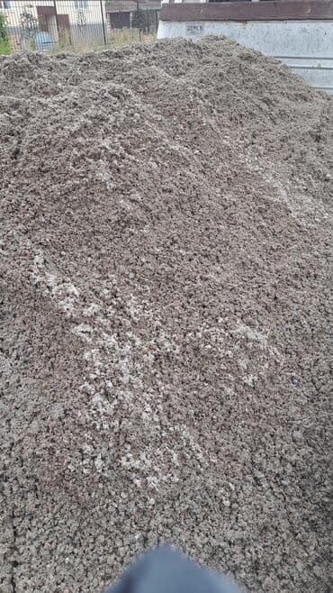 электроинструменты для работы с деревом: Щебёночно-песчаная смесь (ЩПС) Состав: - природный песок и гранитный — 2