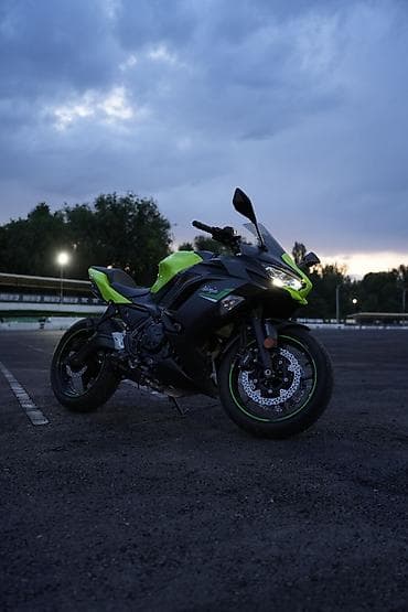 jet ski: Спортбайк Kawasaki, 650 куб. см, Бензин, Взрослый, Б/у — 1