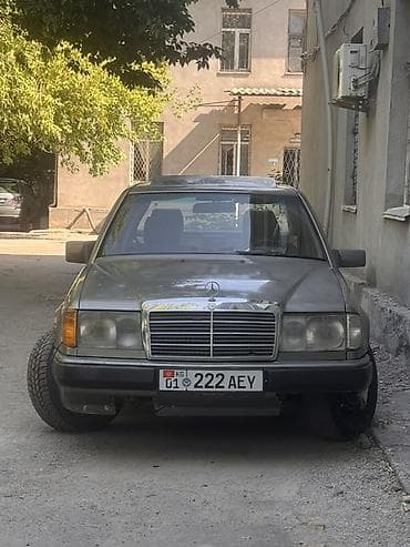машина сена: Mercedes-Benz E-Class: 1990 г., 2.3 л, Механика, Бензин, Седан — 6