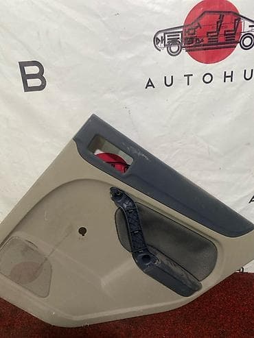 Дверная карта Ford 2001 г., Б/у, Оригинал, Япония