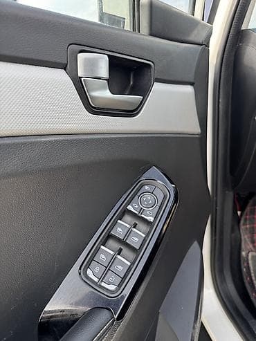 продаю культиватор: BYD E2: 2020 г., Электромобиль, Кроссовер — 10