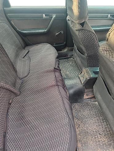 кузов жасайбыз: Audi 100: 1991 г., Кол менен иштөөчү, Бензин, Седан — 7