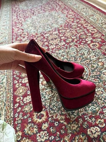кийит: Туфли, 36, Casadei, Жаңы, түсү - Кызыл, Акысыз жеткирүү — 1