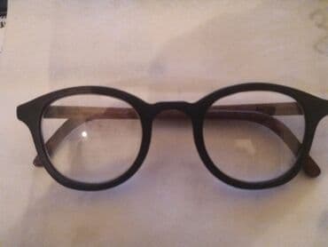 очки для зрения с солнцезащитными насадками: Очки-оправа деревянные, сделано в Кыргызстане фирмы Wooden из — 1