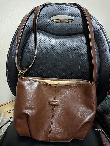 Сумка-шоппер из коричневой эко-кожи Charles & Bob