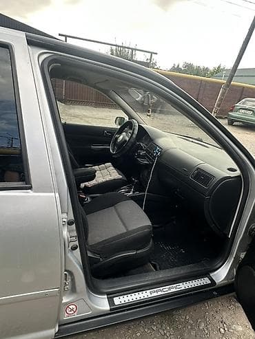 ваз 01: Volkswagen Golf: 2003 г., 1.6 л, Автомат, Бензин, Хэтчбэк — 5